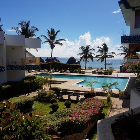 Beachcomber Hotel And Resort Dar es Salaam Exteriör bild