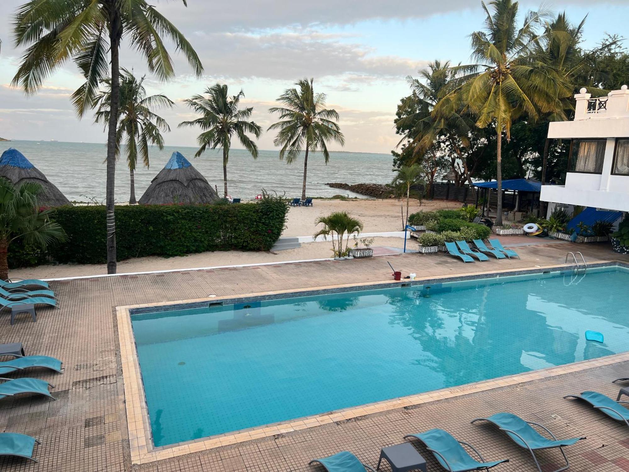 Beachcomber Hotel And Resort Dar es Salaam Exteriör bild
